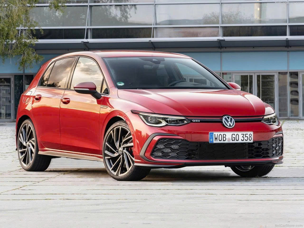 volkswagen-golf-2025-volkswagen-bacninh